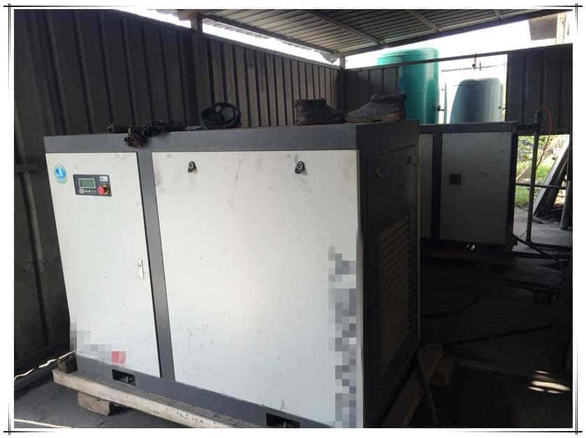 薩震客戶原舊空壓機