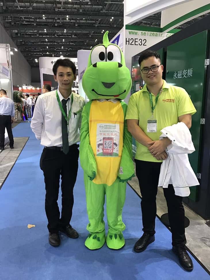 �_��Չ��C(j��)������